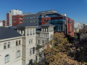 Amparo de salud contra el Hospital Italiano por aumentos de prepaga