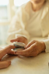 Amparo para Internación Geriátrica y Sobrecarga del Cuidador